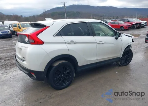 2018 Mitsubishi Eclipse Cross Le z USA, uszkodzony, nr VIN JA4AT4AA3JZ043359